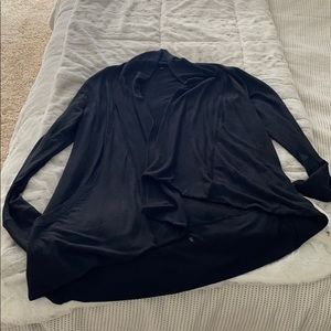 Athleta pranayama wrap